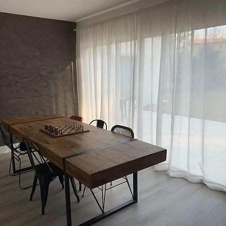 Villa Familiale 9 Pers Cabries Entre Aix Et Marseille 5 Min Gare Aix Tgv 15 Min Aeroport Mp Exterior foto